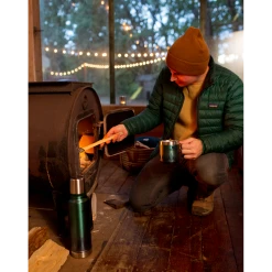 Deals 💯 Stanley Classic Legendary Bottle | 1.5 QT | Limited-Edition 🧨 -Outlet Serve Gleam Store B2B Web PNG 20210922 Stanley FW21 GB1 9346