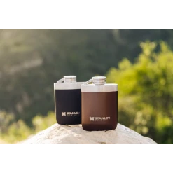 Deals 🎁 Stanley Master Unbreakable Hip Flask | 8 OZ ⭐ -Outlet Serve Gleam Store B2B Web PNG 20220315 StanleySP22 NZ7 5249