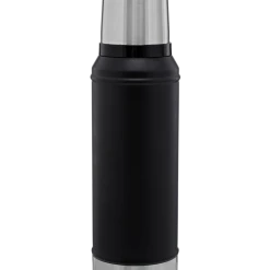 Brand new 🧨 Stanley Classic Legendary Bottle | 1.0 QT ✨ -Outlet Serve Gleam Store B2B Web PNG Classic Legendary Bottle 1 0qt Matte Black 1