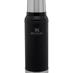 Brand new 🧨 Stanley Classic Legendary Bottle | 1.0 QT ✨ -Outlet Serve Gleam Store B2B Web PNG Classic Legendary Bottle 1 0qt Matte Black 2