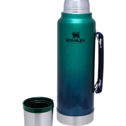 Deals 💯 Stanley Classic Legendary Bottle | 1.5 QT | Limited-Edition 🧨 -Outlet Serve Gleam Store B2B Web PNG Classic Vacuum Bottle 1 5QT NorthernLights Exploded1