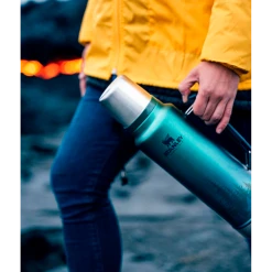 Deals 💯 Stanley Classic Legendary Bottle | 1.5 QT | Limited-Edition 🧨 -Outlet Serve Gleam Store B2B Web PNG DSC03579