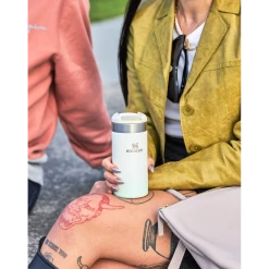 Top 10 ⌛ Stanley The AeroLight™ Transit Bottle | 12 OZ 🛒 -Outlet Serve Gleam Store B2B Web PNG Stanley Spring22 Aerolight 052522 501A2042