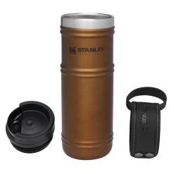 Budget 😍 Stanley Legacy NeverLeak™ Travel Mug | 16 OZ 💯 -Outlet Serve Gleam Store B2B Web PNG The Legacy Quadvac NeverLeak Mug 16oz Maple
