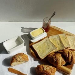 Coupon โ Sweese White French Butter Keeper Crock ๐งจ 10 Coupon โ Sweese White French Butter Keeper Crock ๐งจ -Outlet Serve Gleam Store butterkeeperwithlid 1